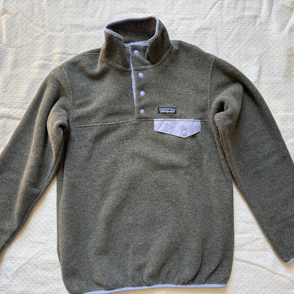 Patagonia Sweaters - Patagonia Synchilla Lightweight Snap-T Fleece Pullover - Gray/Lavender